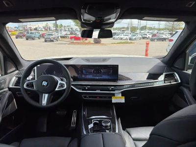 2026 BMW X7 - Photo 27