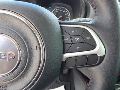 2021 Jeep Renegade - Photo 28