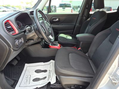 2021 Jeep Renegade - Photo 22