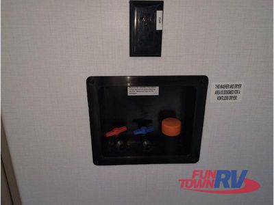 2026 Keystone RV Raptor Carbon Series — photo 27 view