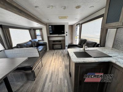 2019 Forest River Vibe — photo 12 view