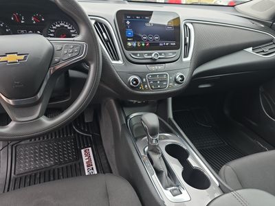 2024 Chevrolet Malibu - Photo 13