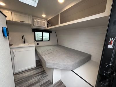2026 Jayco Jay Flight SLX — photo 15 view
