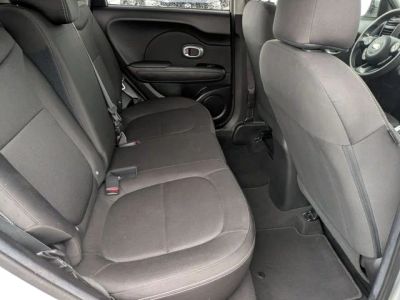 2017 Kia Soul — photo 17 view