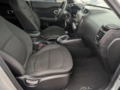 2017 Kia Soul — photo 18 view