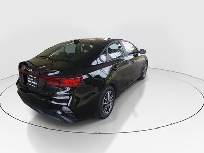 2023 Kia Forte - Photo 7