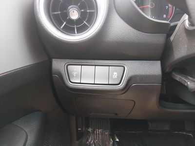 2023 Kia Forte - Photo 13