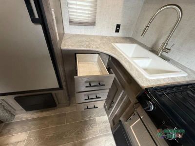 2021 Gulf Stream RV Gulfstream - Photo 35