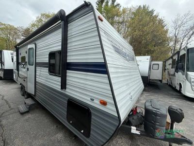 2021 Gulf Stream RV Gulfstream - Photo 2