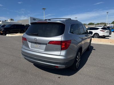 2016 Honda Pilot - Photo 2
