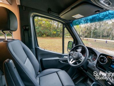 2026 OUTSIDE VAN — photo 7 view