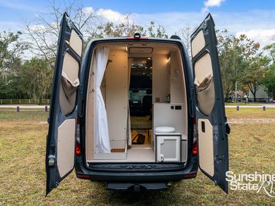 2026 OUTSIDE VAN — photo 16 view