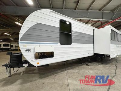 2025 Forest River RV Salem — detail view