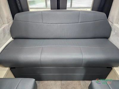 2020 Pleasure-Way Ontour — photo 31 view