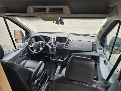 2020 Pleasure-Way Ontour — photo 11 view