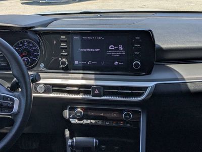 2023 Kia K5 — photo 15 view