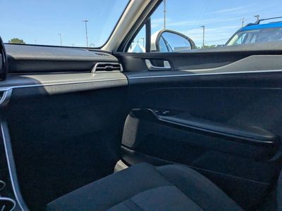 2023 Kia K5 — photo 14 view