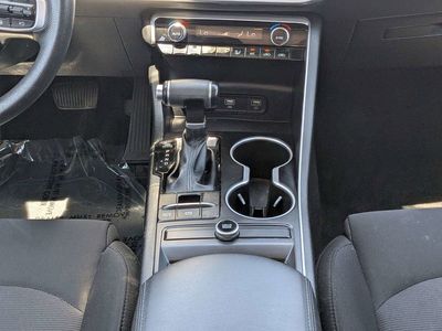 2023 Kia K5 — photo 16 view