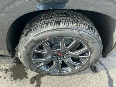 2026 GMC Yukon - Photo 22