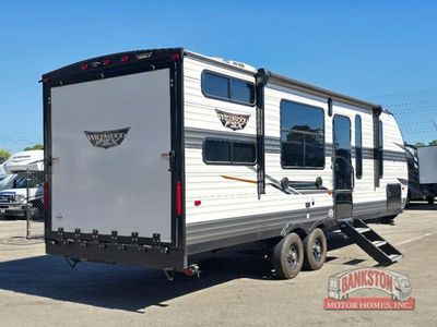 2024 Wildwood FSX 265RTK — rear three-quarter view