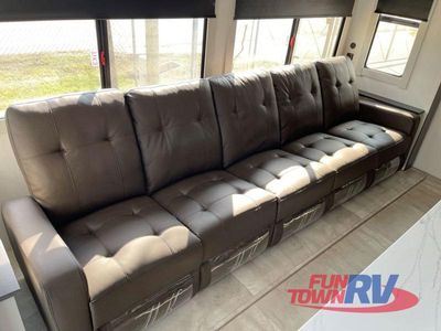 2026 Prime Time RV Sanibel — photo 33 view
