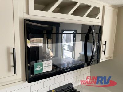 2026 Prime Time RV Sanibel — photo 25 view