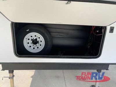 2026 Prime Time RV Sanibel — photo 7 view