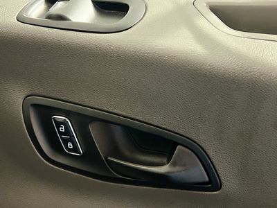 2023 Ford Transit-350 — photo 27 view