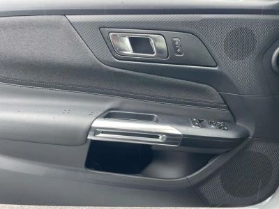 2026 Ford Mustang - Photo 14