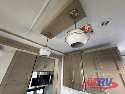 2026 Keystone RV Raptor — photo 26 view
