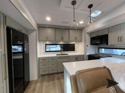 2026 Brinkley Model Z - Photo 19