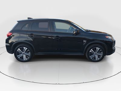 2024 Mitsubishi Outlander Sport — photo 8 view