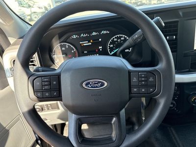 2026 Ford F-350SD — photo 28 view