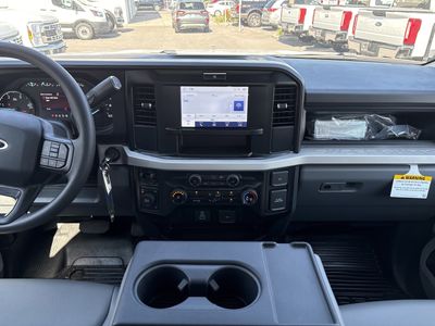 2026 Ford F-350SD — photo 16 view