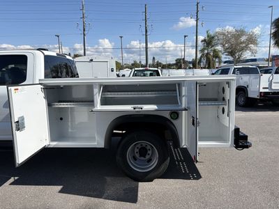 2026 Ford F-350SD — photo 13 view