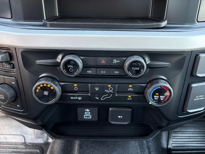 2026 Ford F-350SD — photo 25 view