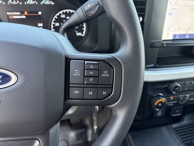 2026 Ford F-350SD — photo 30 view