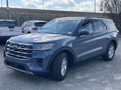 2026 Ford Explorer — photo 7 view