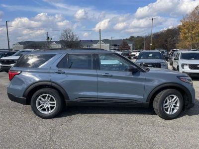 2026 Ford Explorer — side profile view