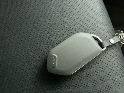 2026 Kia Sportage Hybrid — photo 36 view