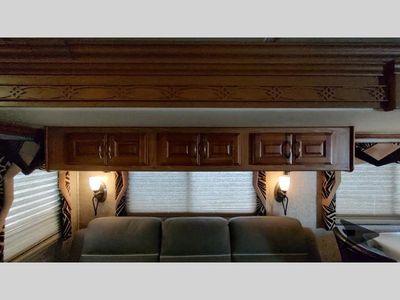 2009 Coachmen RV PATHFINDER — photo 109 view
