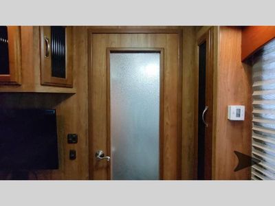 2009 Coachmen RV PATHFINDER — photo 72 view