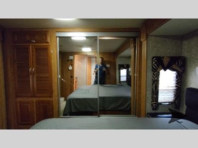 2009 Coachmen RV PATHFINDER — photo 101 view