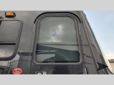 2009 Coachmen RV PATHFINDER — photo 10 view
