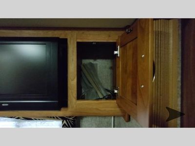 2009 Coachmen RV PATHFINDER — photo 94 view