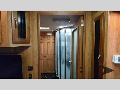 2009 Coachmen RV PATHFINDER — photo 73 view