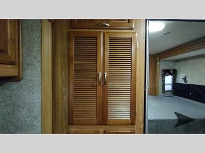 2009 Coachmen RV PATHFINDER — photo 99 view