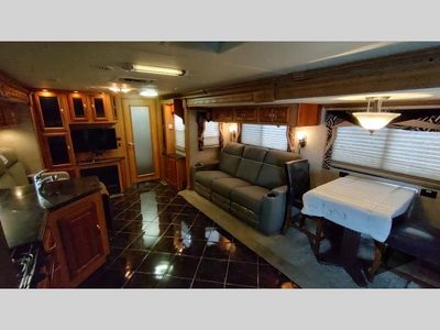 2009 Coachmen RV PATHFINDER — photo 39 view