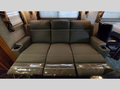 2009 Coachmen RV PATHFINDER — photo 112 view
