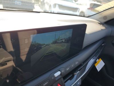 2025 Kia K4 — photo 16 view